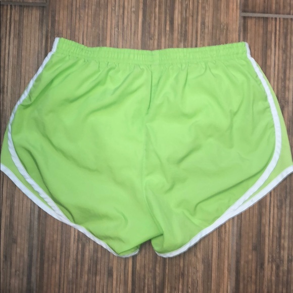 LIME GREEN NIKE TEMPO TRACK SHORTS SIZE SMALL - Picture 4 of 4
